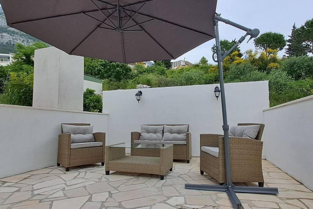 Maris Apartment Omis Exterior photo
